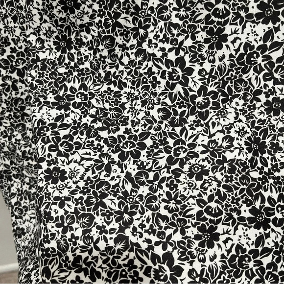 Charter club petite midi black and white skirt - Picture 2 of 10